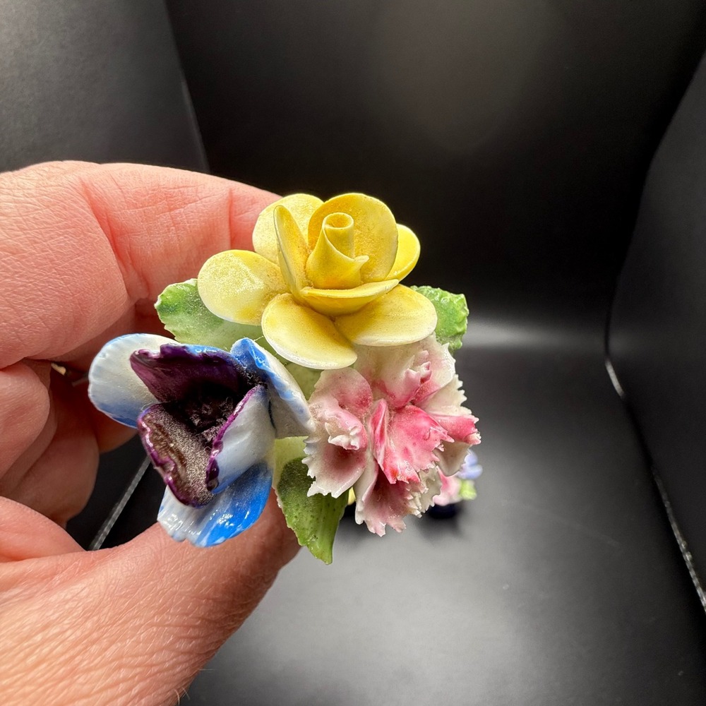 Royal Doulton Bone China Miniature Floral Set Wheelbarrow Vase Pot Made England - Picture 2 of 10
